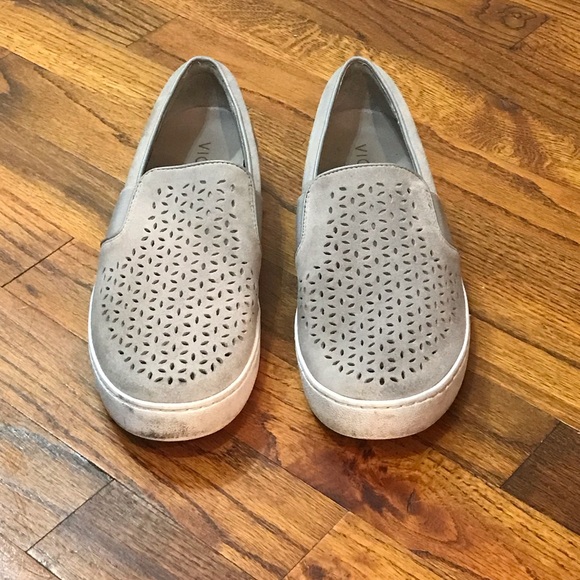 Vionic Grey Gray Kani Slip On Sneaker Womens Fashion Shoes
7.5
Smoke Free Home - Picture 10 of 13